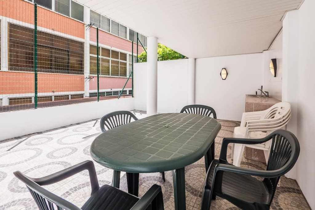 Apart Lisboa Confortavel 2 Quartos Com Terraco Odivelas  Extérieur photo
