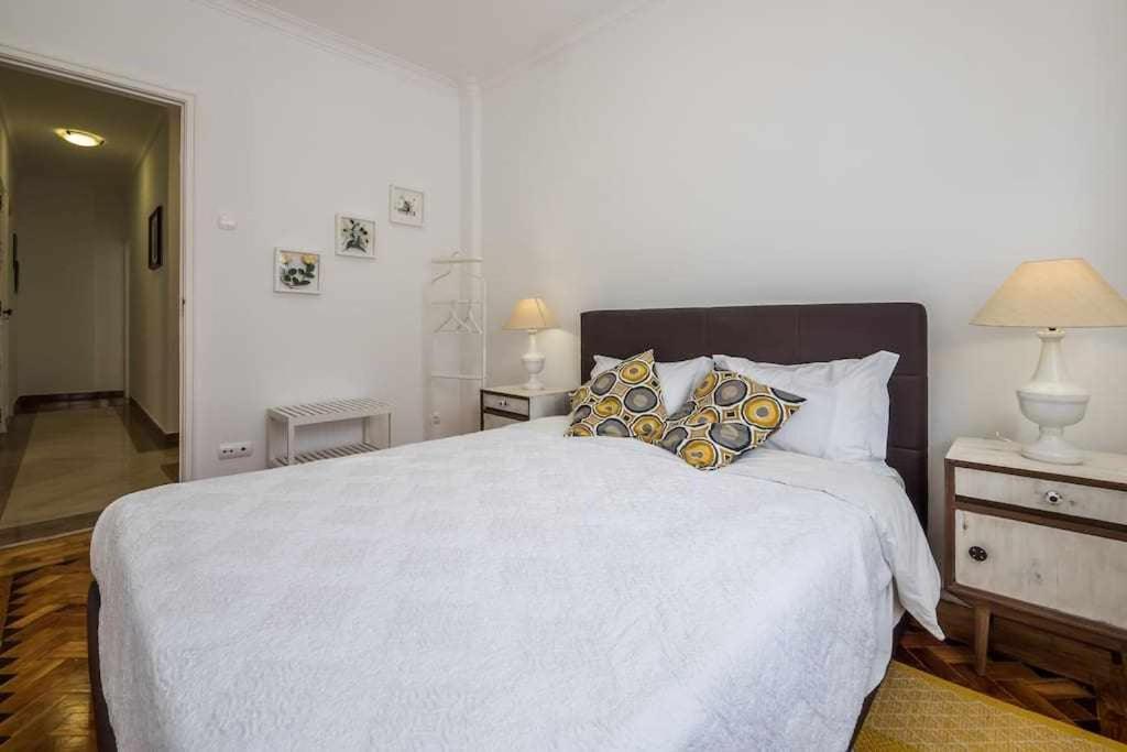 Apart Lisboa Confortavel 2 Quartos Com Terraco Odivelas  Extérieur photo